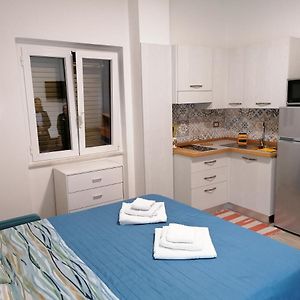 Studio familiare con letto king size
